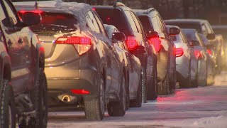 Hundreds wait in line for hours at Whataburger during winter storm in Dallas