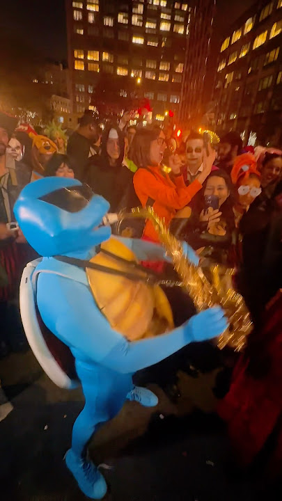Squirtle Sax at NYC Halloween parade! 🥲