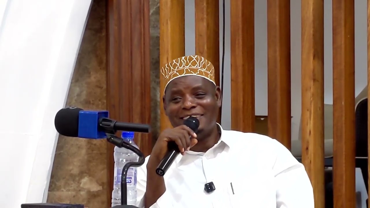 JE INARUHUSIWA KUCHUKUA UDHU CHOONI ? DOKTORI MUHAMMAD AL BUREYKI.