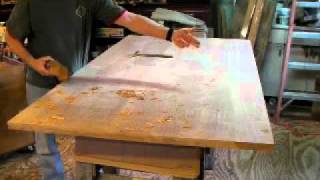 Hand-planing a table top with Timothy 