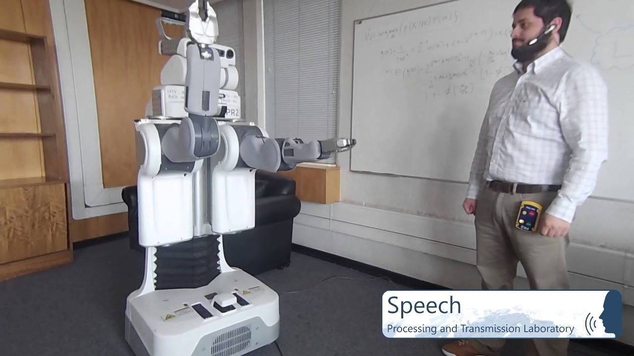 Robot PR2: Human Robot Interaction - YouTube
