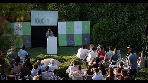 Extracting data from Pope’s secret archives (with Paolo Merialdo)