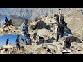 🐔 Building a sturdy shelter for chickens with simple nomadic tools in mountainous nature