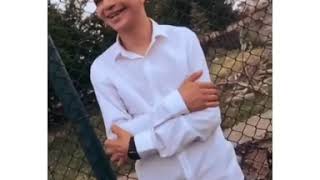 Beni Seviyormuş Gibi Yapanlara Bende Hep Inaniyor Muş Gibi Yapiyorum Hadi Eyvala