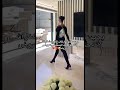 يجب على عارضات الشكر لانه جورجينا ليست في عروض الأزياء 