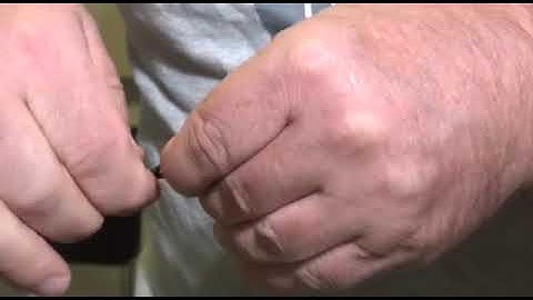 Installing a D-loop with BCY #24 and Easton D-loop pliers