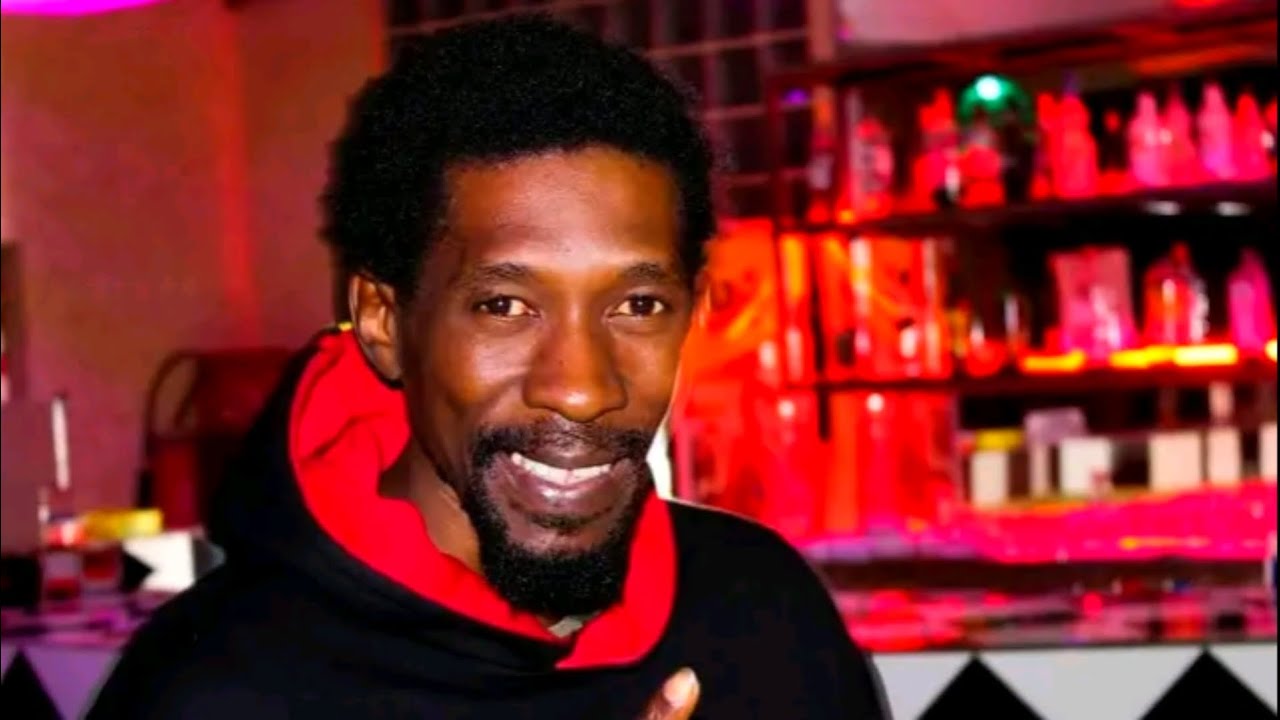 Watch Mensah Julio - Adiana (Official Audio) (Reggae Senegal Music) Promo By Ins Rastafari MixMaster on YouTube Watch Mensah Julio - Adiana (Official Audio) (Reggae Senegal Music) Promo By Ins Rastafari MixMaster on YouTube