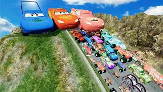 Big & Small McQueen vs Chick Hicks vs Tow Mater vs King Dinoco vs Duch Hudson - BeamNG.Drive screenshot 2