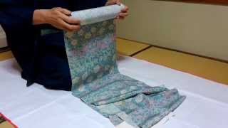 きもの　反物の美しい巻き方