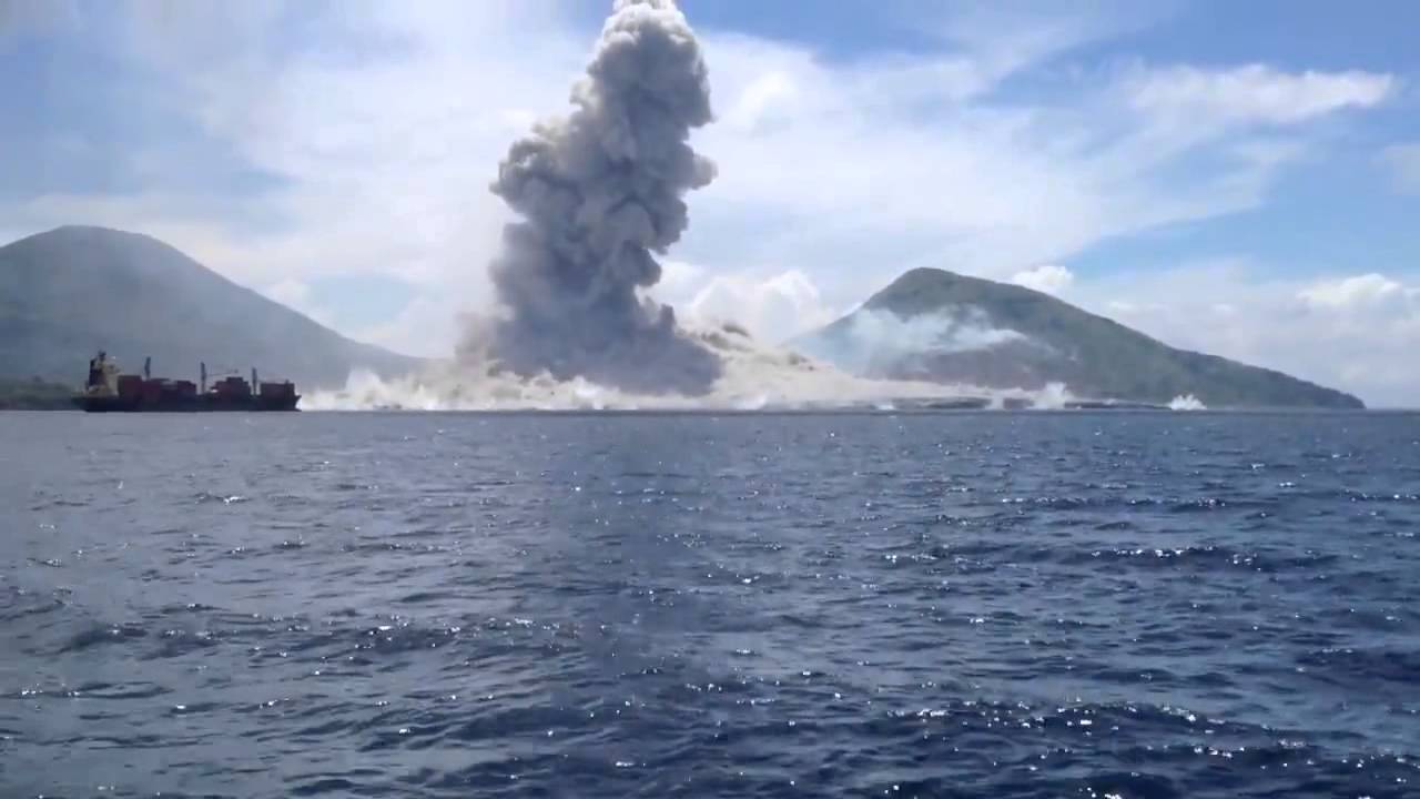 Volcano Eruption In Papua New Guinea Youtube