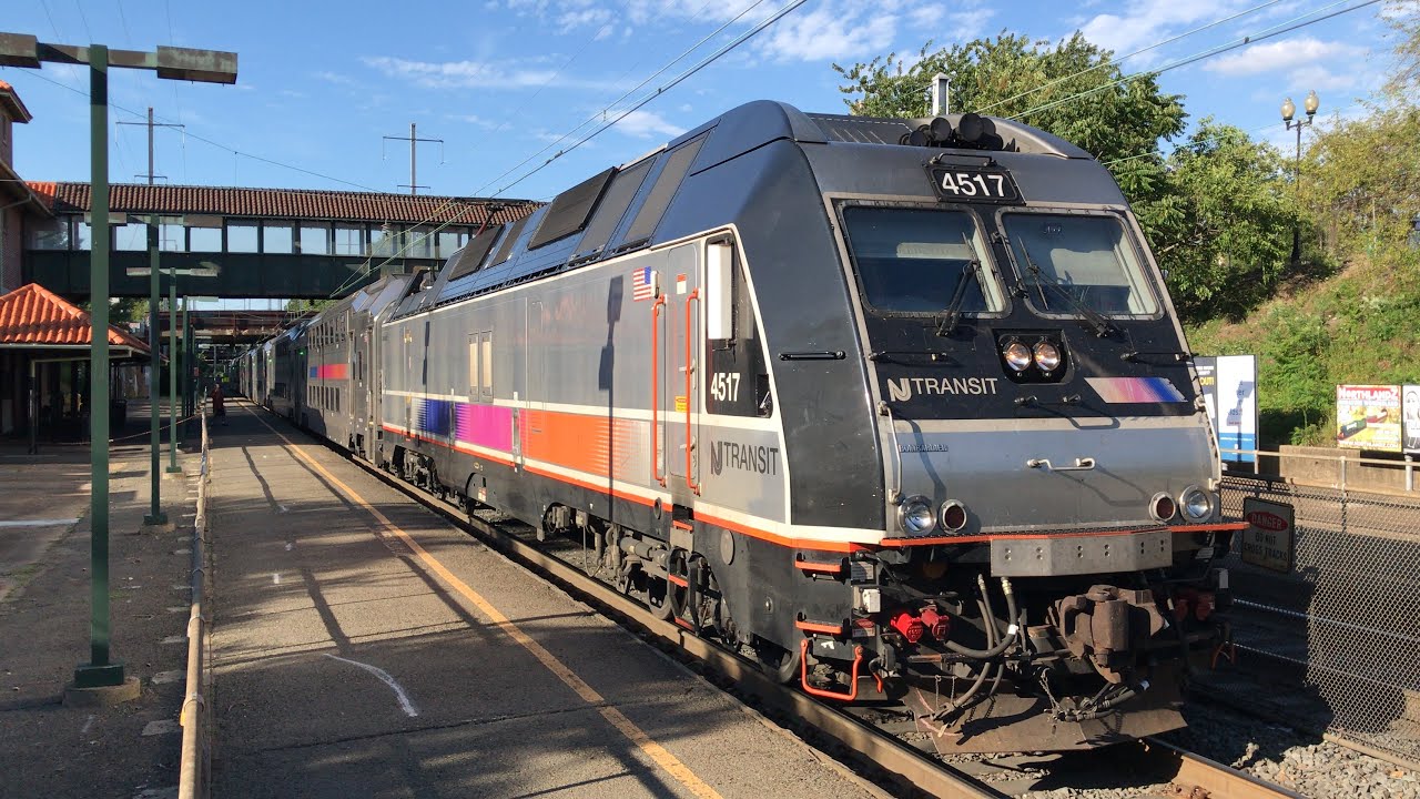 late-afternoon-early-evening-on-the-nj-transit-north-jersey-coast