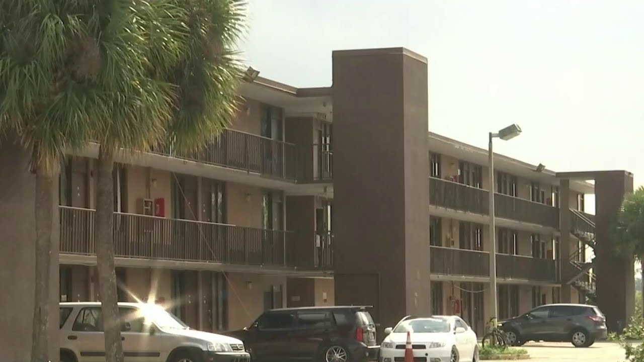 Power out at extended-stay motel