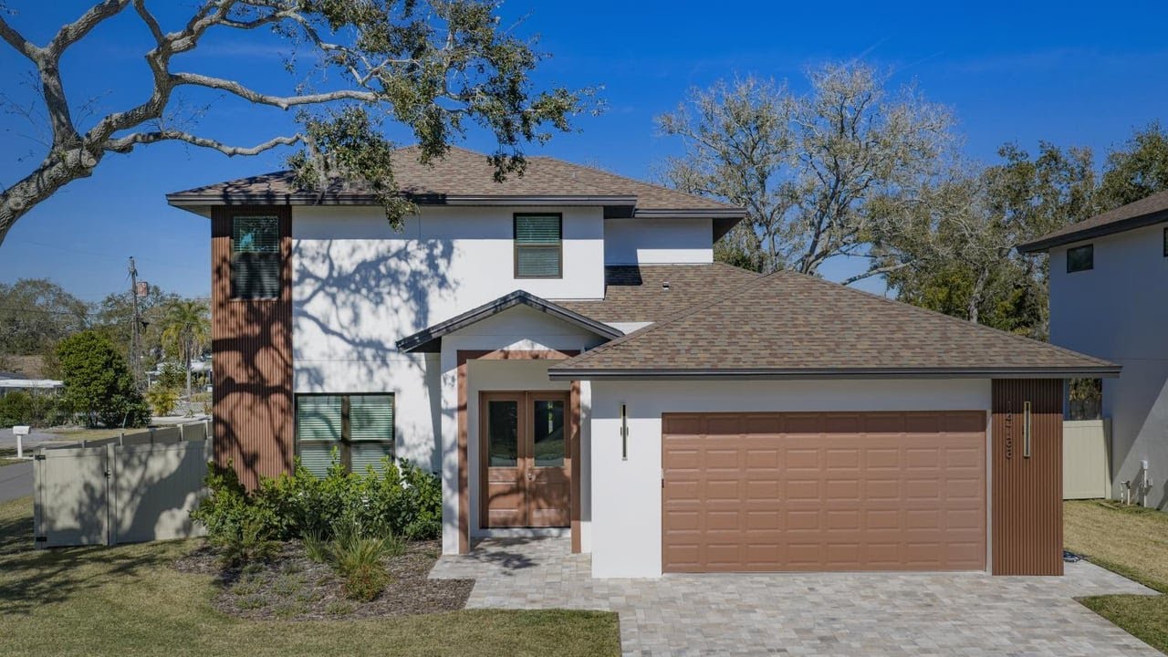 14733 Sunset Dr, Largo, FL