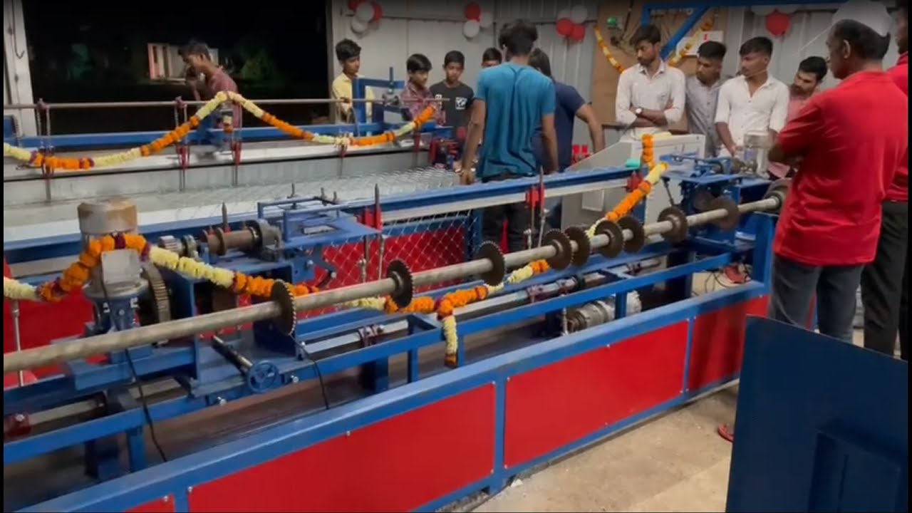 Best Quality Fully Automatic Chain Link Machine @gdworksme - YouTube