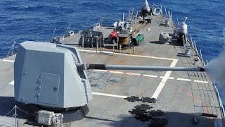 Mk 45 - 5インチ砲 砲塔内部の映像 [HD]