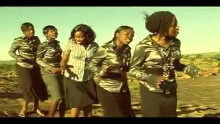 Lloyd Tevedzai   Bata ruoko rwangu