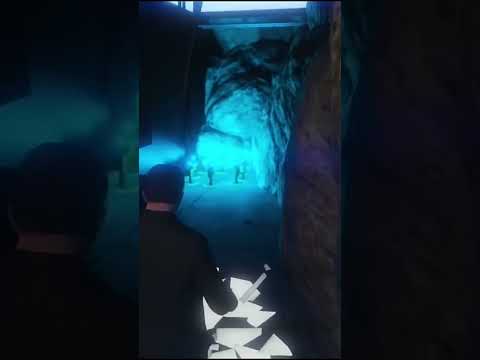 كهف تحت الماء ساكن فيها جن لاتنسى الايك والاشتراك