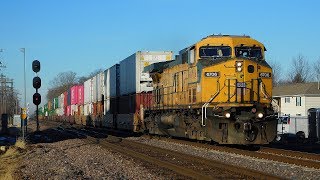 UP 6706, the LAST Active CNW Patched Unit, Leads a Stacker SOLO! - 1/5/2019