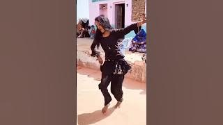 Teri Banjaran Rasta Dekhe | Monalisha's Viral Dance at Mahakumbh 2025* #तेरी #बंजारन #monalisha। 🙏🌹👌