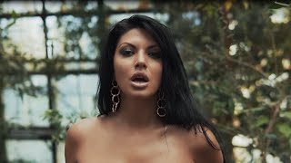 Kop qizlar yigitga portlash beradi Onlayn porno tomosha