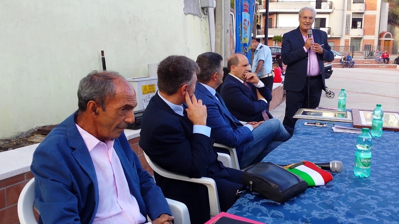 Encomio solenne promise rings