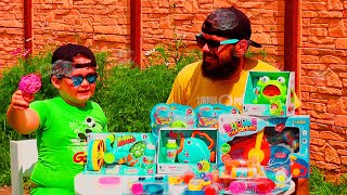 Игрушки для детей МЫЛЬНЫЕ ПУЗЫРИ (веселое видео для всей семьи) Давид и Игрушки