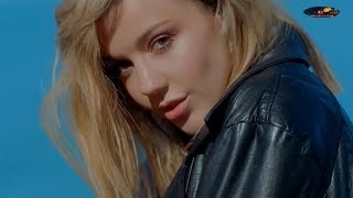 Юлианна Караулова - Лети за мной (0+) (Реакция) Юлианна Караулова - Лети за мной (0+) (Реакция)