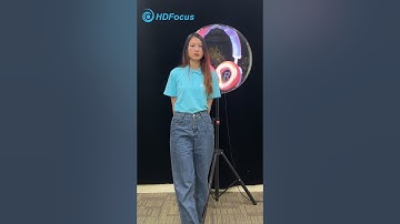 3D holographic Earphone Advertising  3D hologram Fan With Cover. #3DHOLOGRAM #3DHOLOGRAMFAN