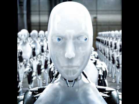 I, Robot (2004) | This robot has already developed self-awareness 🤖🕵🏽♂️💥