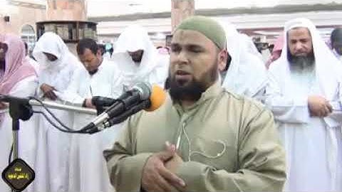 وهو الذي يقبل التوبة عن عباده... تلاوة مؤثرة للشيخ عبد الله كامل