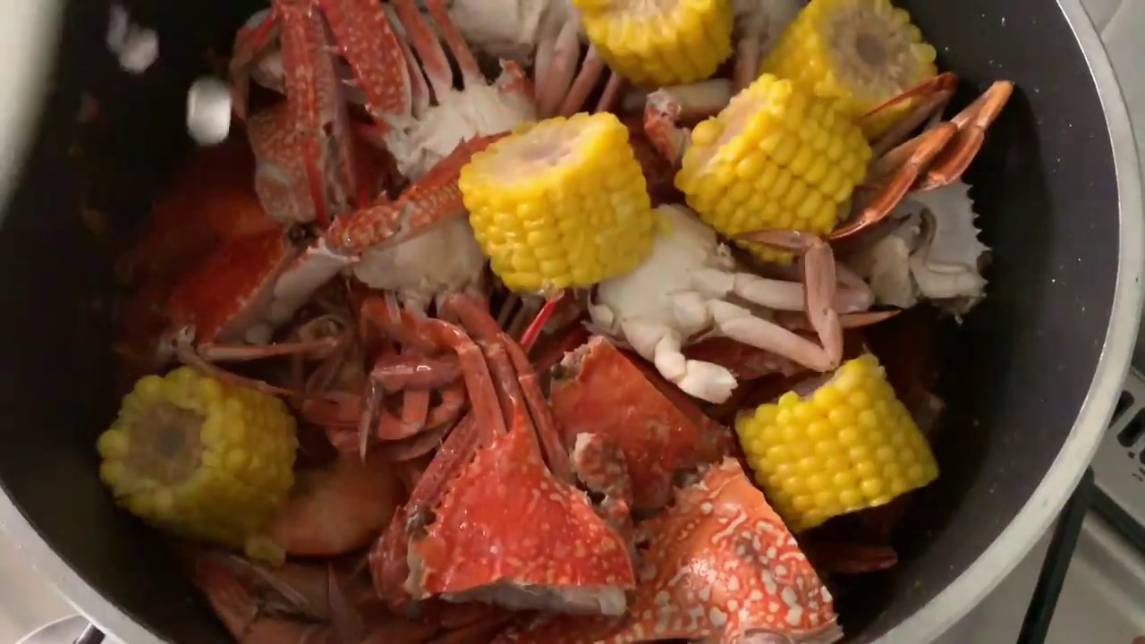 سطل المأكولات البحريه💛