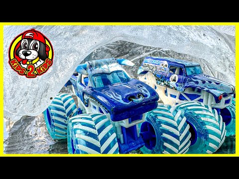 Monster Jam Fire & Ice 🥶 Surprise Eggs TREASURE HUNT (2023 World Finals FREESTYLE HIGHLIGHTS)