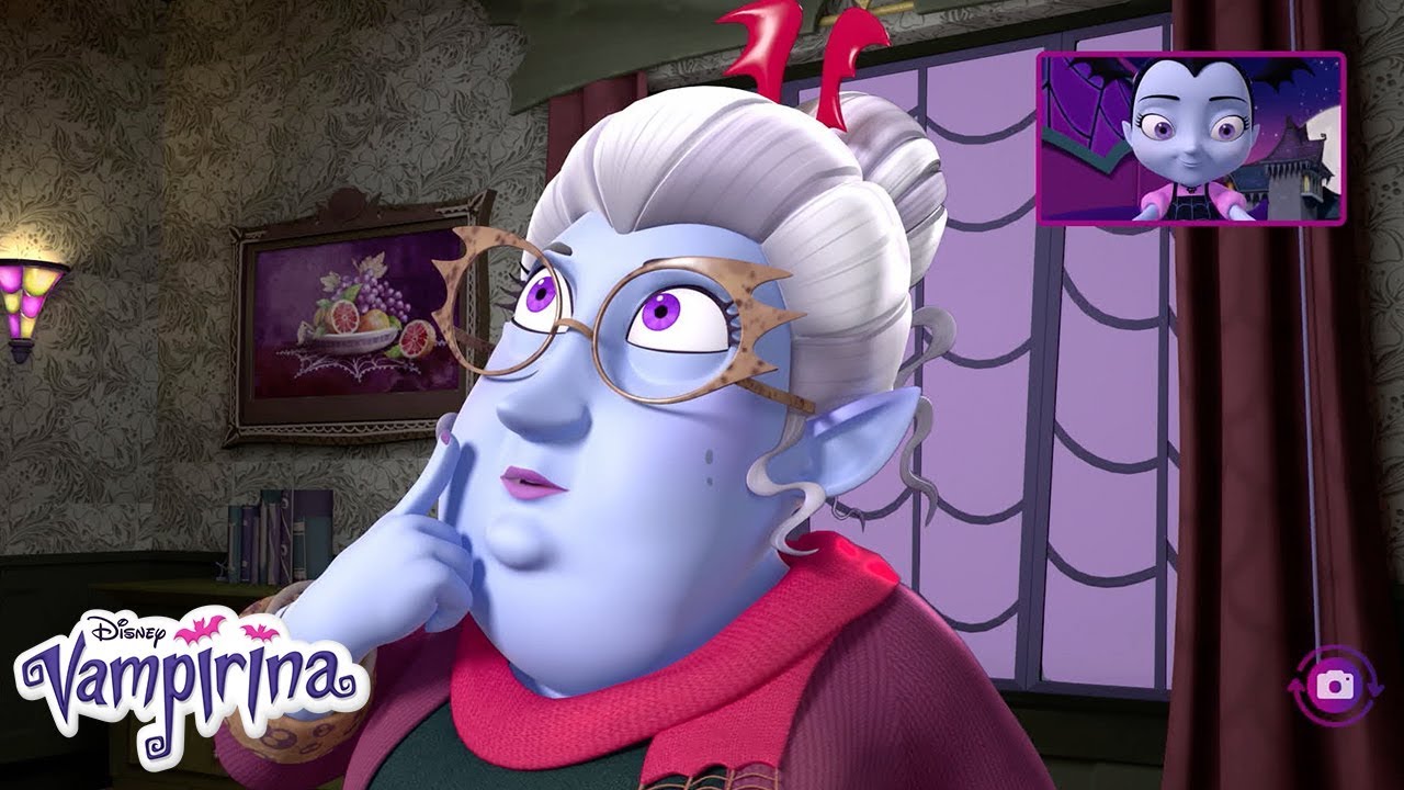 Bat Chat: Ghoul Girls on Tour Part 3 | Vampirina | Disney Junior