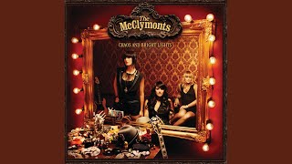 Vignette de la vidéo "The McClymonts - Ghost Town"