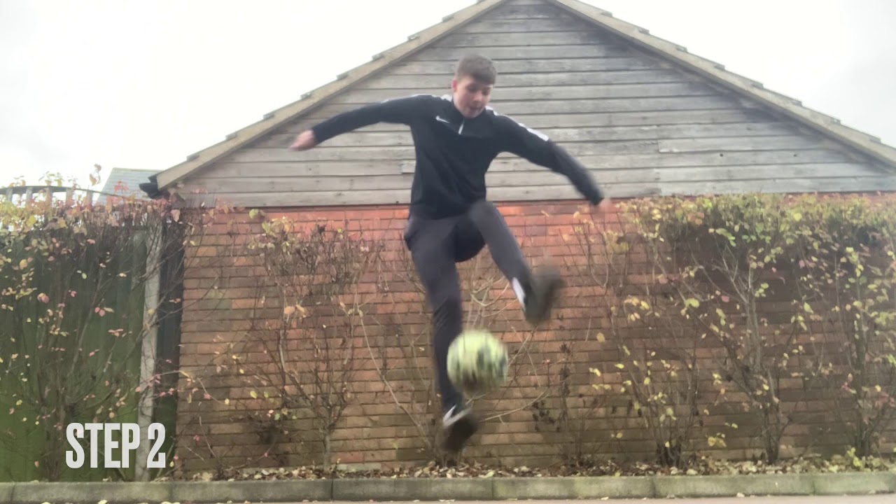 DEEPSKILLS TEACHES EP1 ~Timo atw Tutorial Football Freestyle