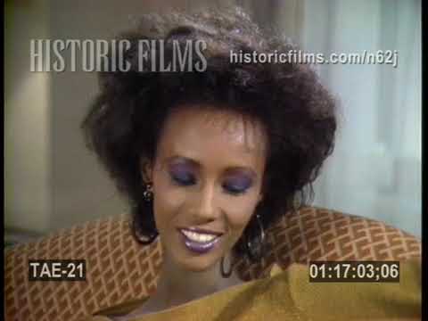 Super Model Iman Interviewed By Cosmopolitan Magazine S Helen Gurley Brown 1983 