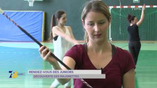 Chronique juniors : nous avons testés un cours de majorette !