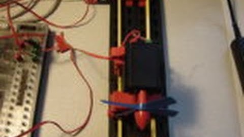 BeagleBoard Classic & fischertechnik using Python episode 7: speed, sensor, stability