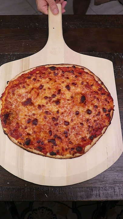 Thin N' Crispy BAR STYLE PIZZA #shorts #pizza #crispy