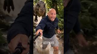 Escapando del Dinosaurio. La aventura más peligrosa  #Aventura #Persecucion #Escape #Selva