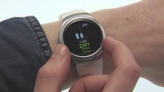 Samsung Gear S2: S Health Funktionsübersicht(Bleiben Sie fit und tracken Sie Ihre Trainingsergebnisse und mehr mit Hilfe der Gear S2 und der S Health App. Wir stellen Ihnen in diesem Video die Funktionen ..., 2016-01-06T15:48:46.000Z)
