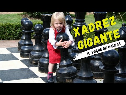 XADREZ gigante em POÇOS DE CALDAS – Aqui a DIVERSÃO está GARANTIDA! 