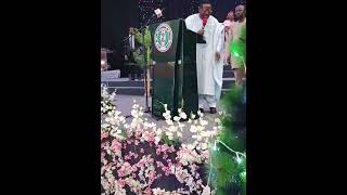 Celebrity Gov. Umahi exercises his happiness for victory over the year through dance @Ebonyi Thanksgiving Net Worth