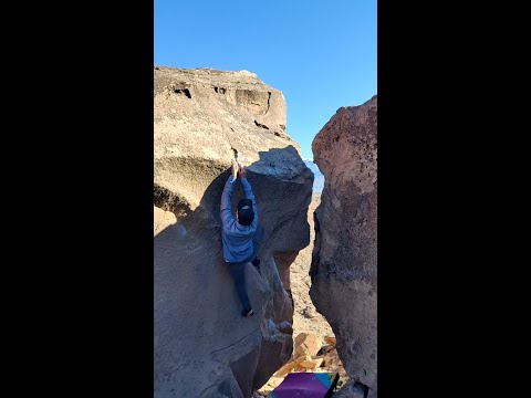 Beta Video for climb The Clapper v6, Bishop