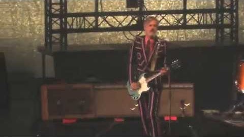 Triggerfinger - And There She Was Lying In Wait (Vorst Nationaal Brussel 06/12/2014)