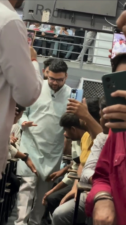 Gaurav Sir की Entry 🔥 In Jaipur Class Room || Kumar Gaurav Sir #utkarshclasses #shorts #viral