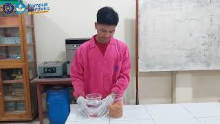 Proses Pembuatan Batik Corak Insang Khas Kota Pontianak