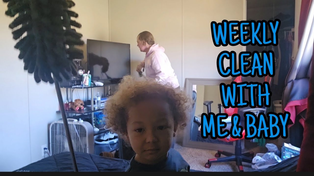 MobileHomeLiving/StayAtHomeMom/friday weekly reset/clean with me and baby!!!