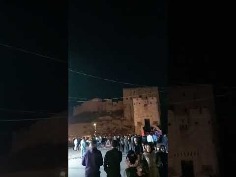 بوابة قلعة حلب تصوير ليلي