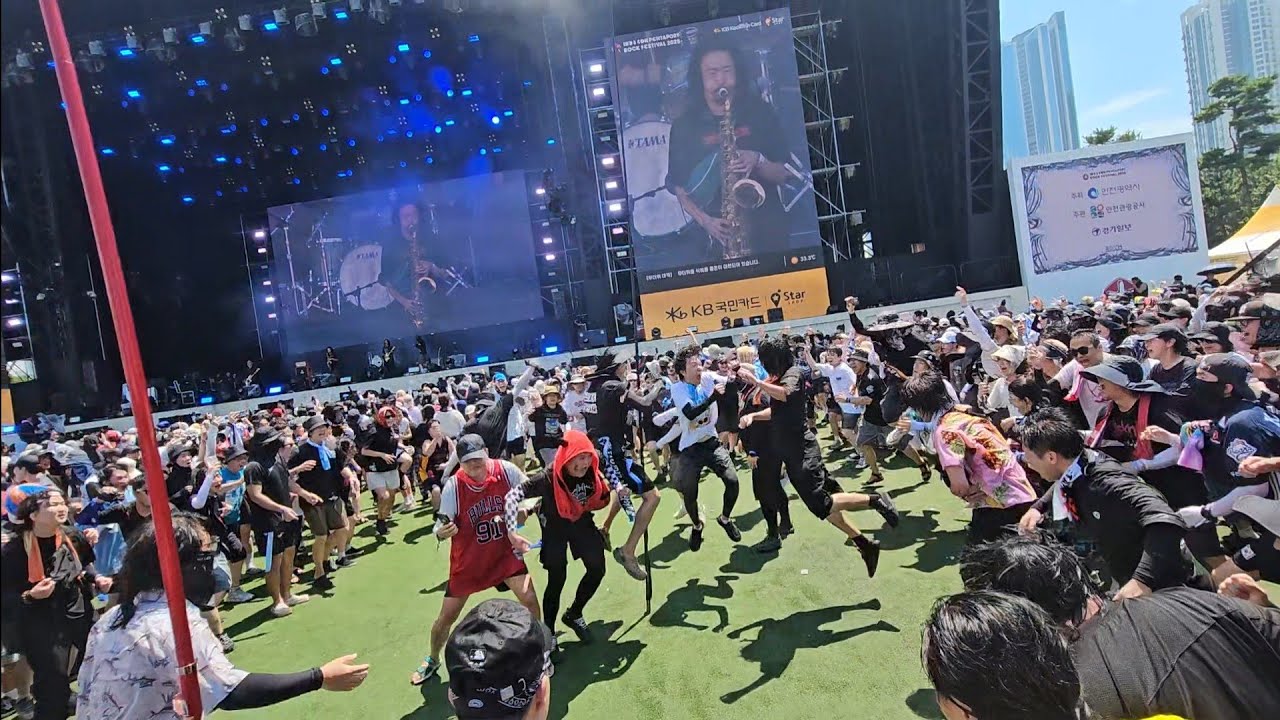 250802 갤럭시익스프레스 - 호롱불 Feat.김오키 (슬램) @ 인천 펜타포트 락 페스티벌 2025 PENTAPORT ROCK FESTIVAL 